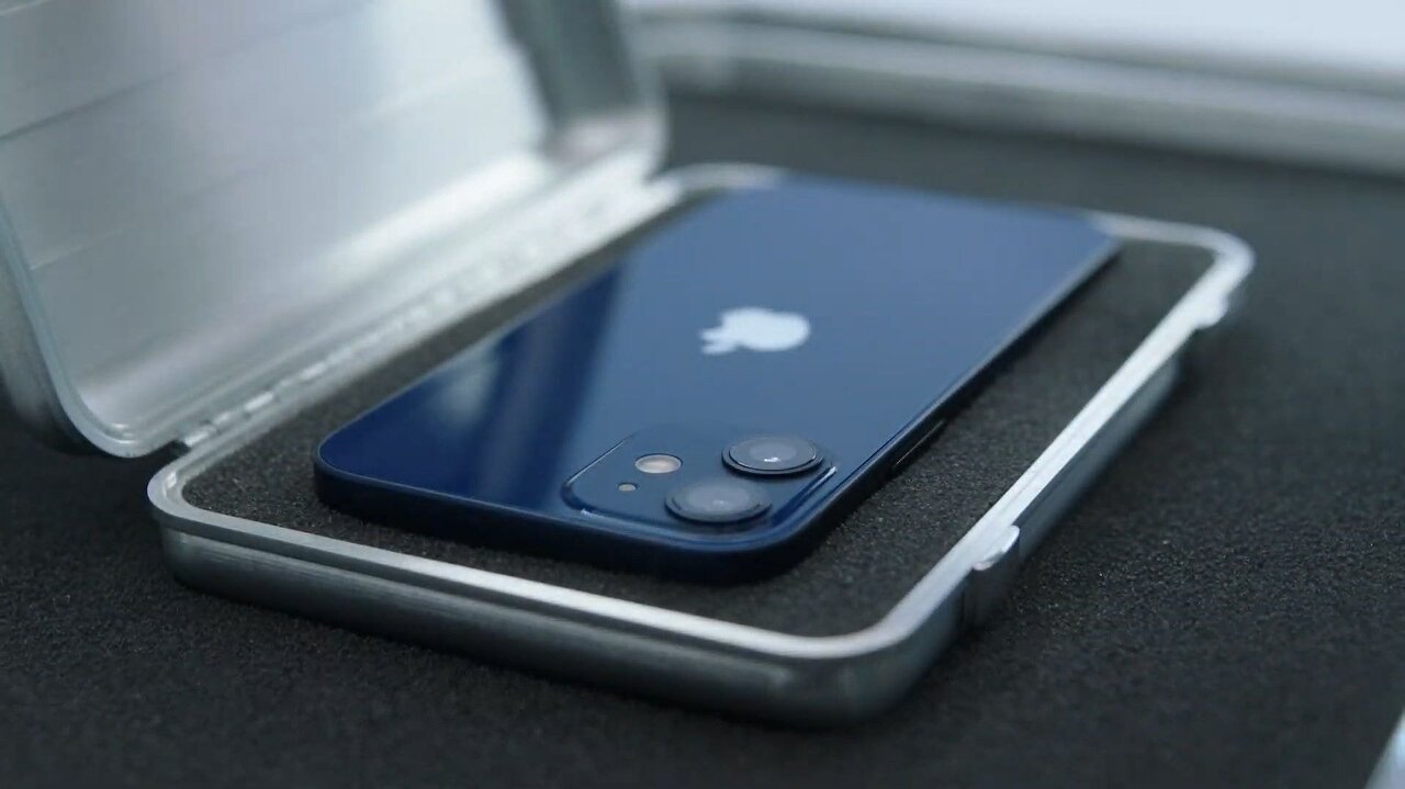 아이폰12 블루 실제 색감...jpg