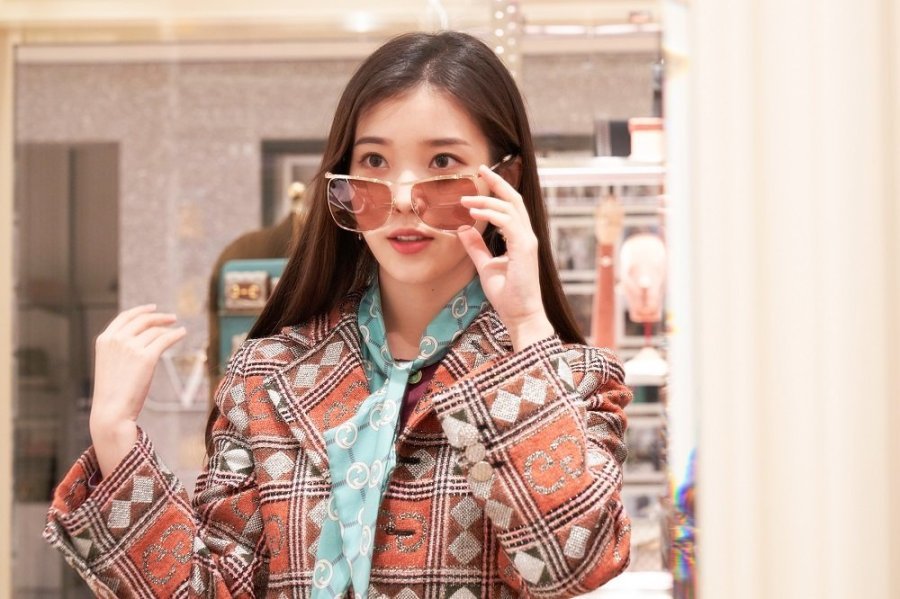 IU Gucci pictorial.jpg