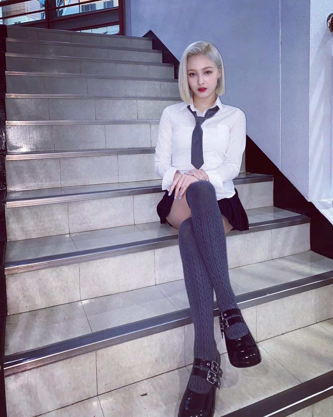 Nancy Insta_Blonde School Uniform