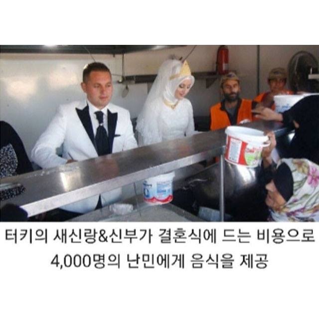 세계의 훈훈한 상황들.jpg