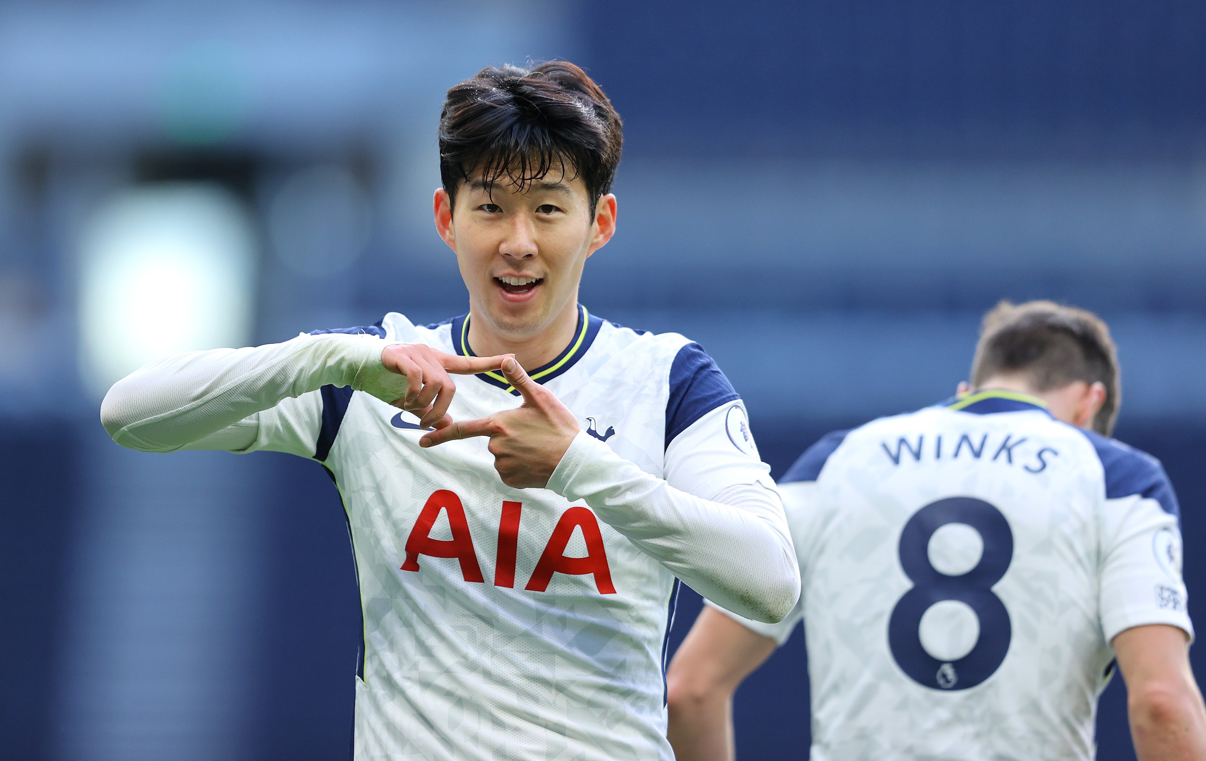 Son Heung-min's 100th goal ceremony