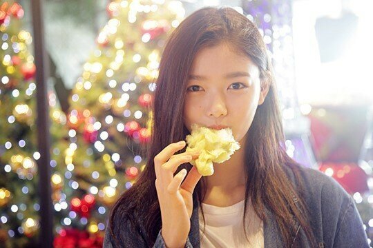 Kim Yoo-jung, the party itself.