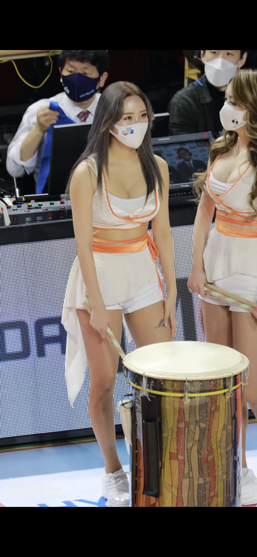 Incheon Electronic Land Cheerleader Outfit