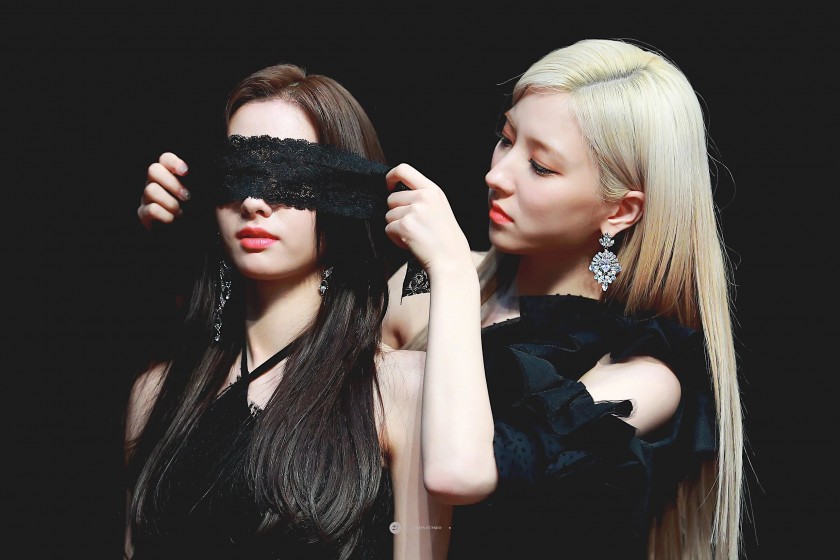 blindfolded Bona