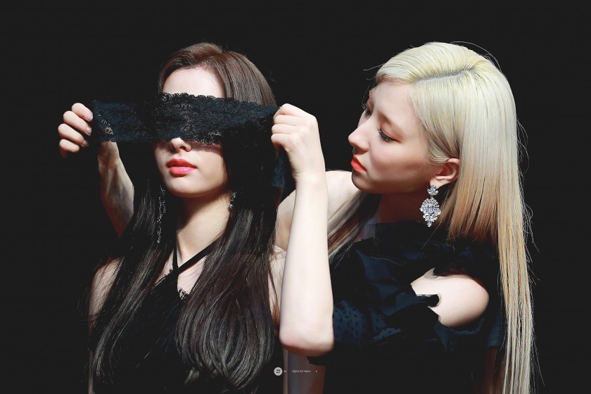 blindfolded Bona