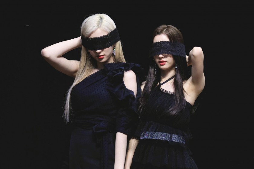 blindfolded Bona