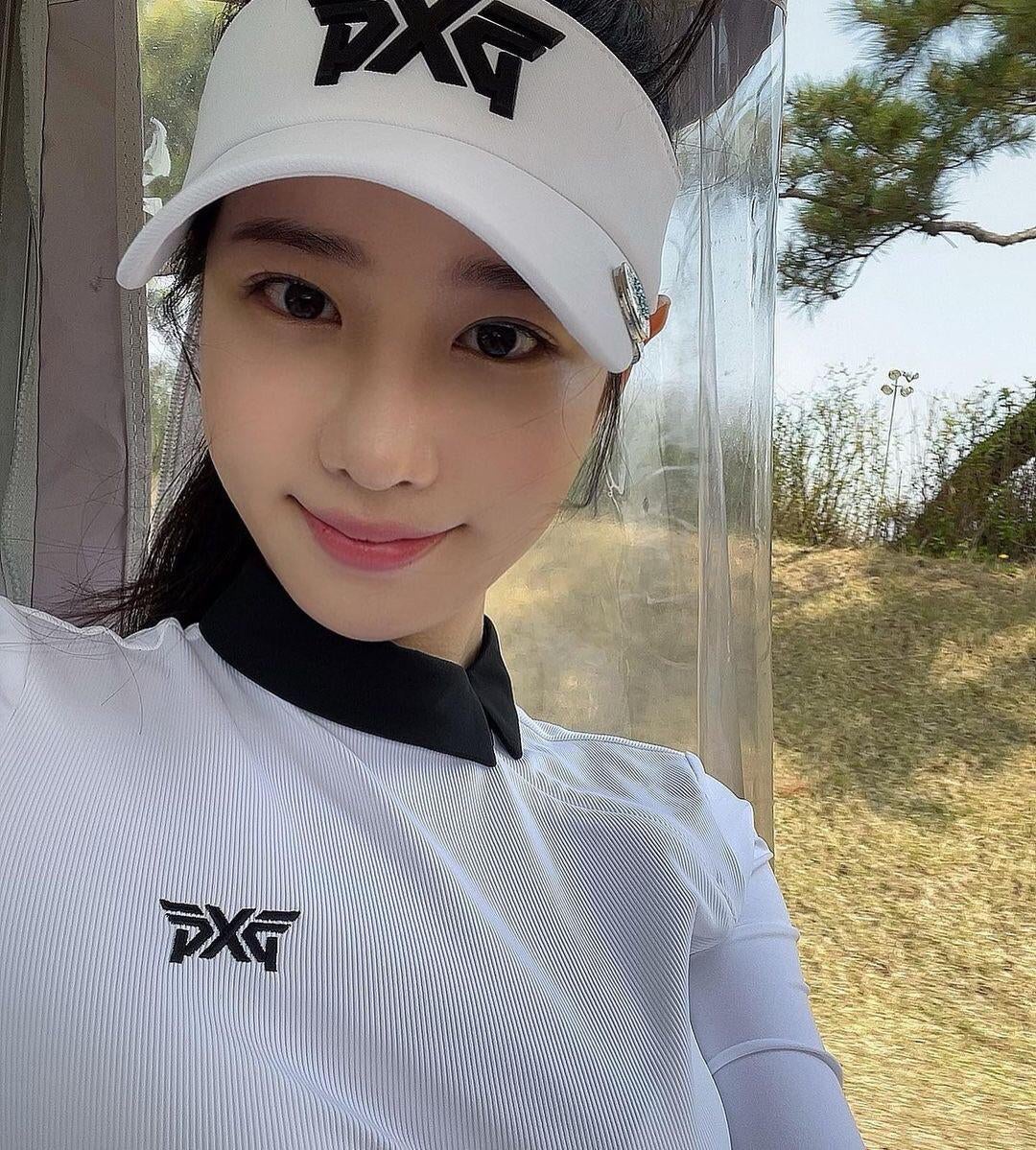 Cho Hyun, who's wearing a golf outfit.