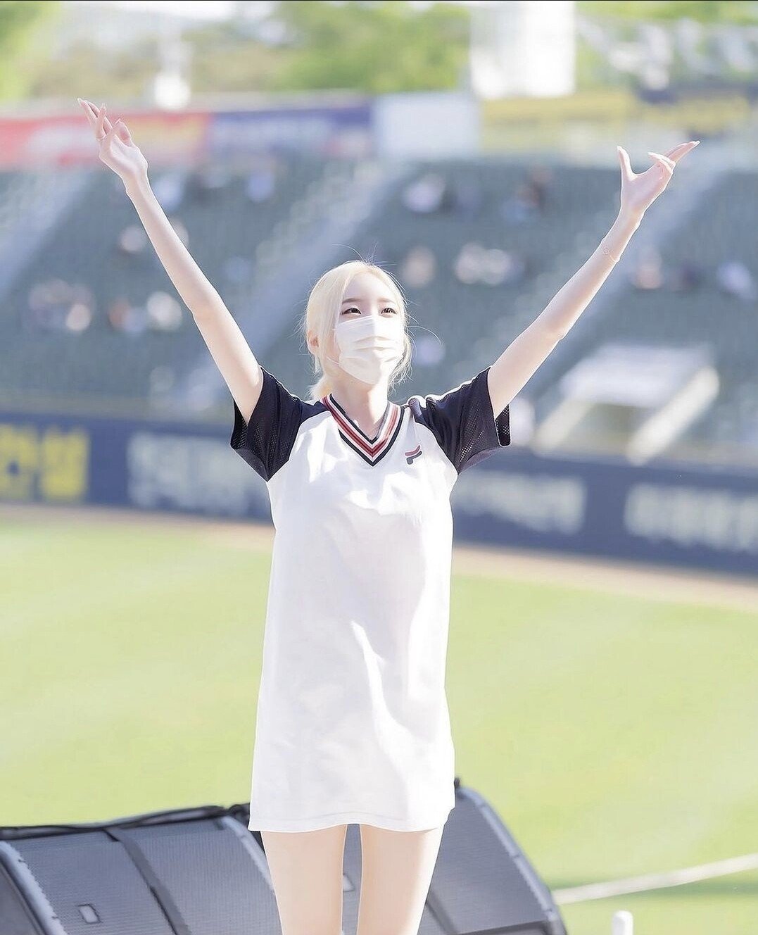 Blonde Seo Hyun-sook Cheerleader How have you been up to lately