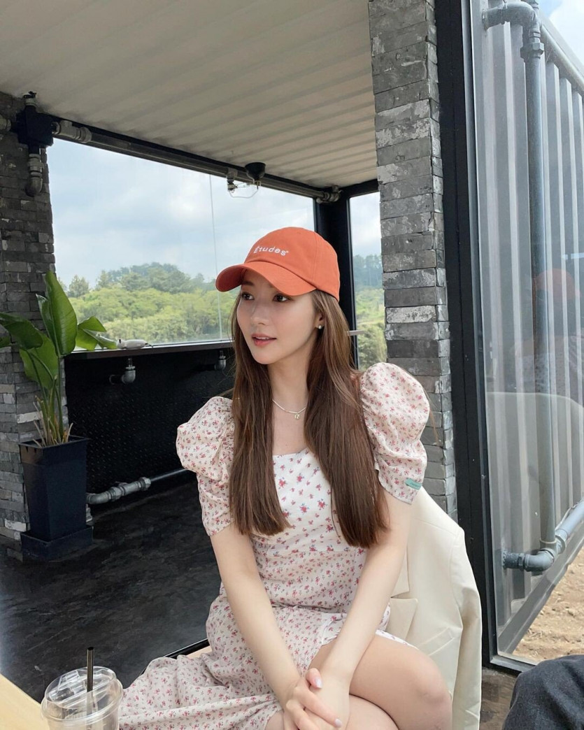 Park Min-young Instagram