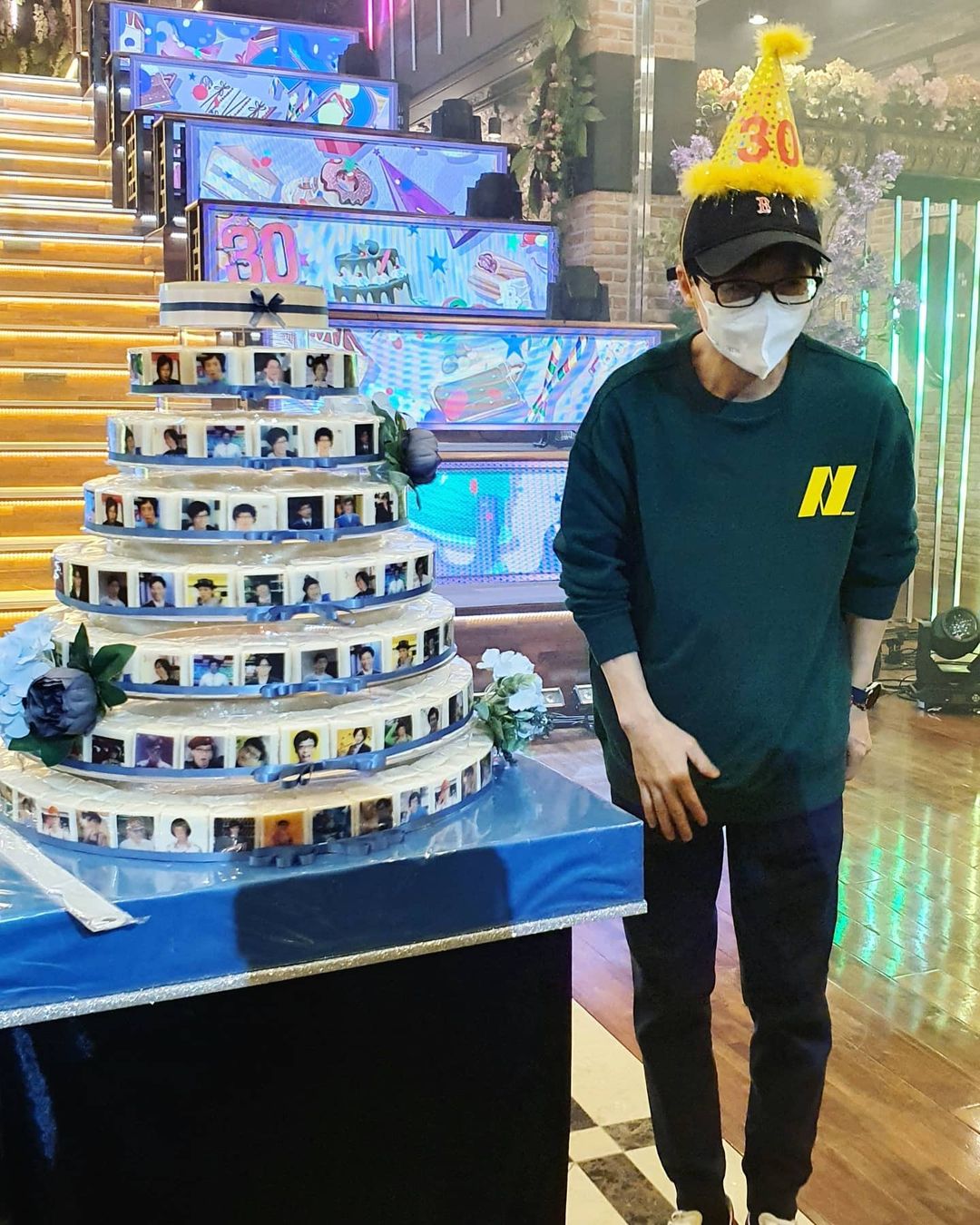 Yoo Jae-seok's 30th anniversary cake prepared by ``What are you doing if you play''