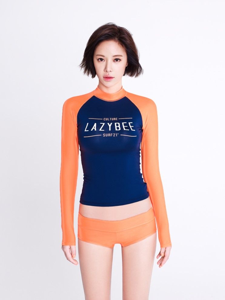 Hwang Jeong-eum swimsuit