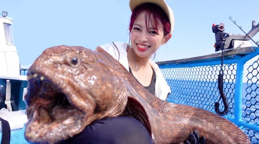 Japanese fishing king sister.jpgif