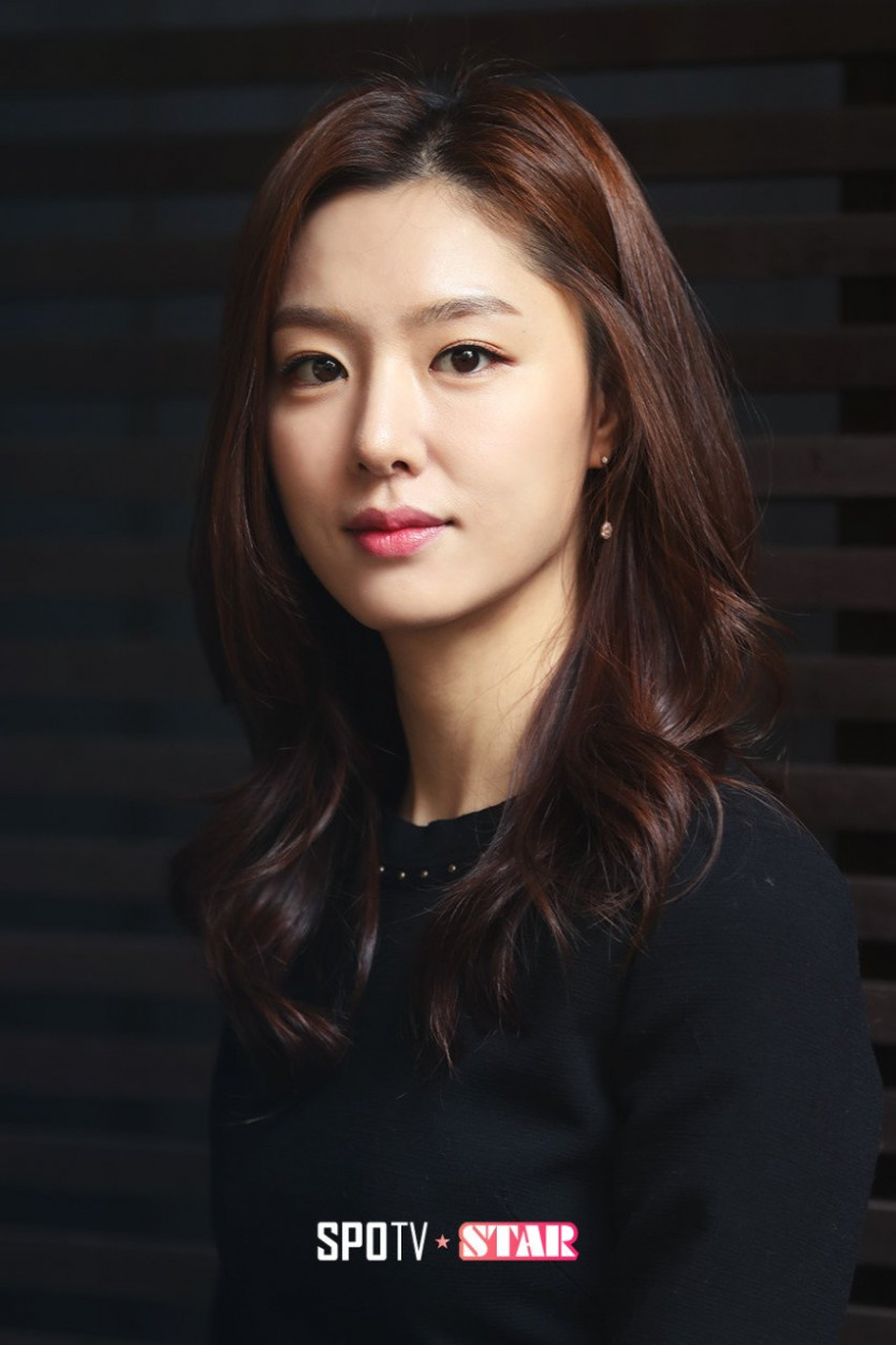 Actress Seo Ji-hye