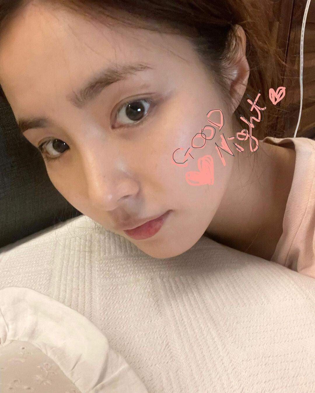 Shin Se-kyung's bare face that came up yesterday.