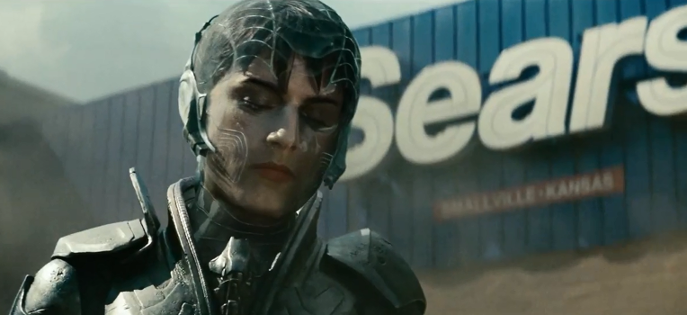 The scene where he was criticized unexpectedly in Man of Steel.JPG