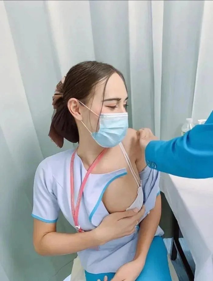외국 간호사 백신 접종