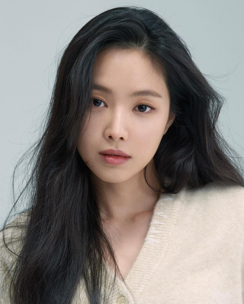 Son Na Eun's concept photo