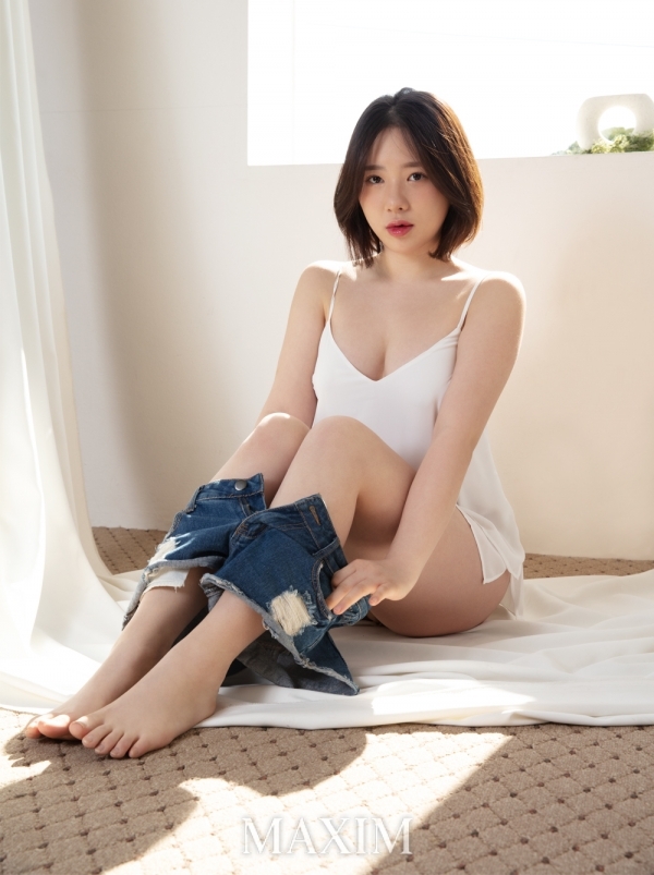 May Maxim Model Kim Bit-nara