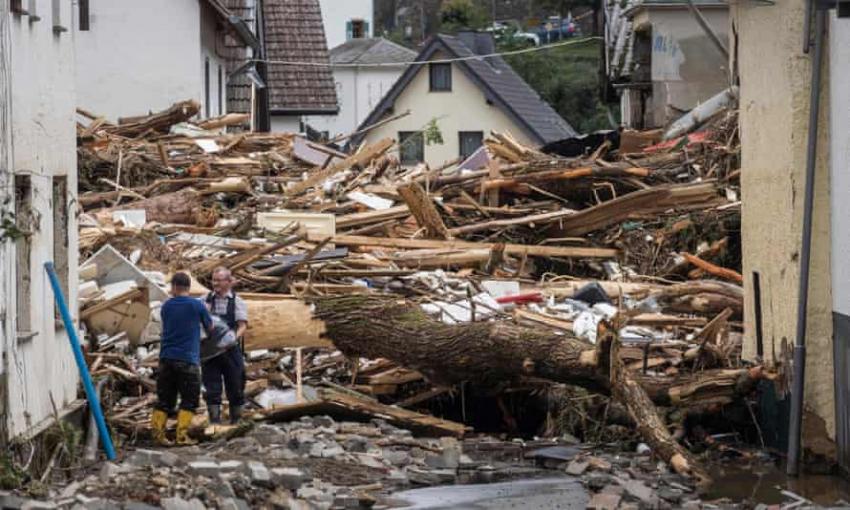 Foreign media photos of flood damage in western Germany