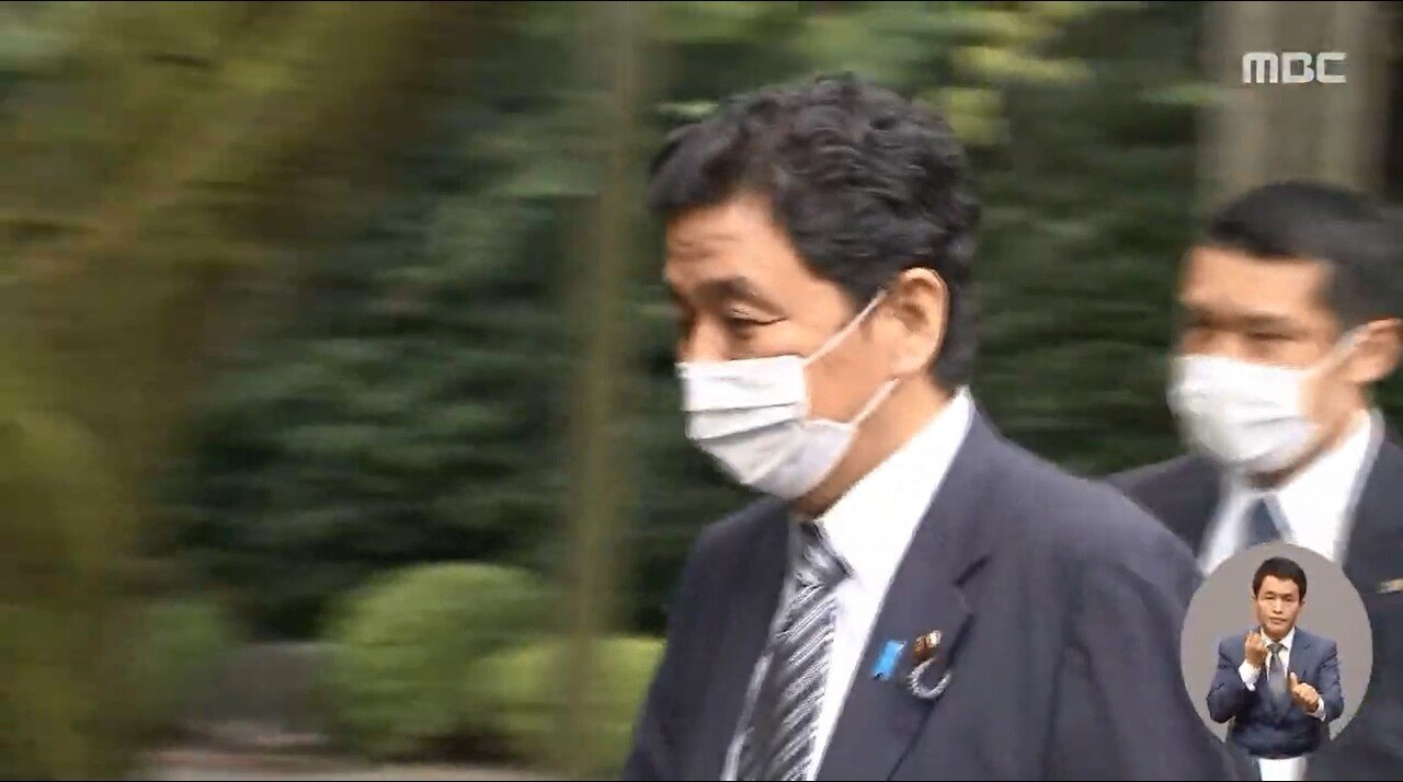 Former Prime Minister Abe.Shrine, the current Cabinet.