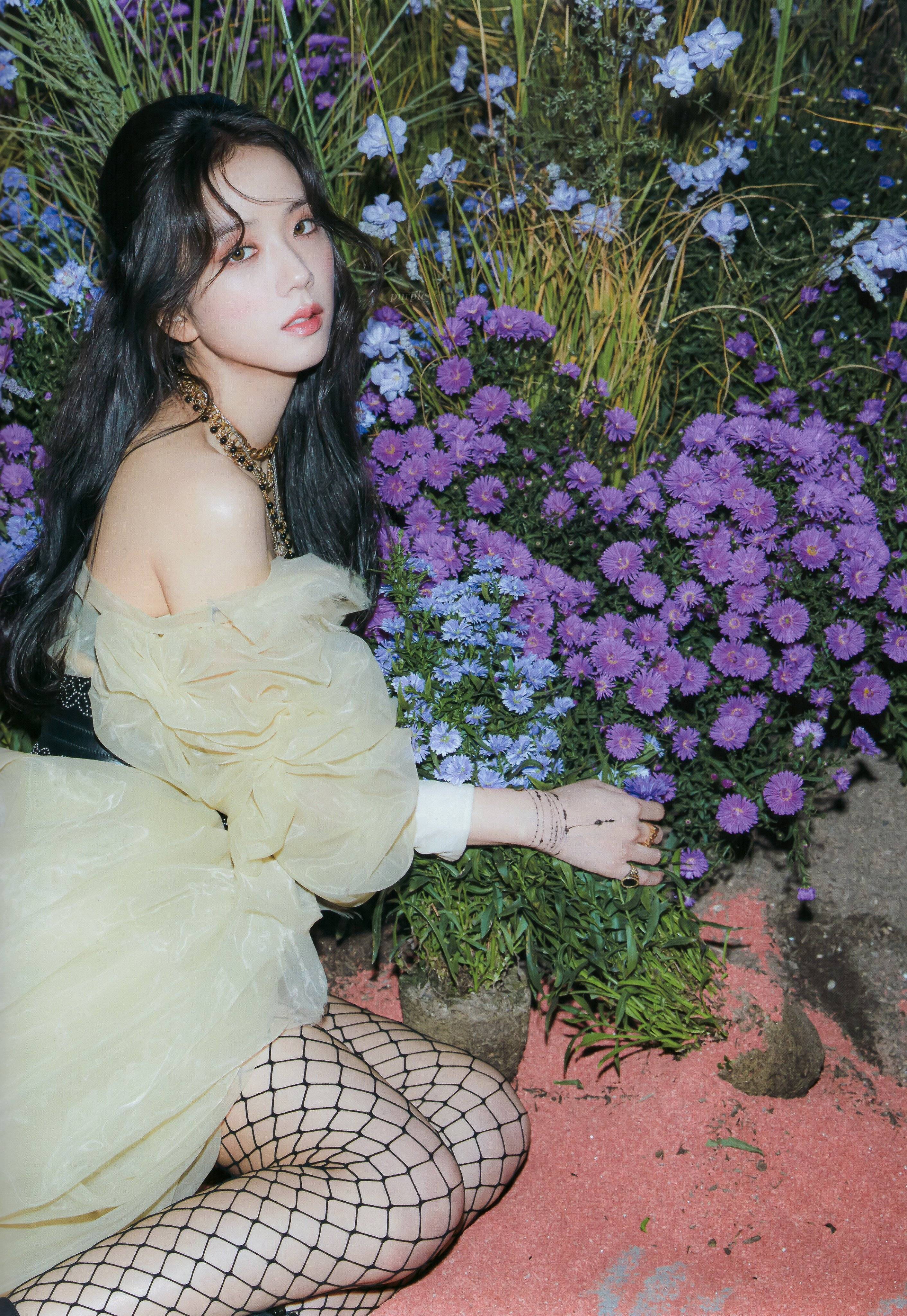 Tempting BLACKPINK Jisoo