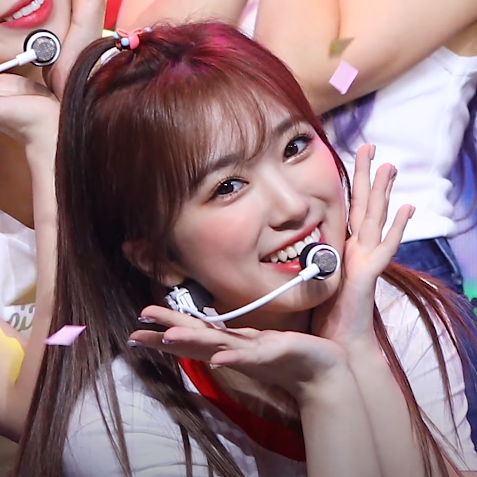 Nako Yabuki of IZ*ONE