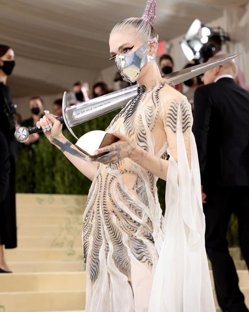 Elon Musk's girlfriend, Grimes...jpg