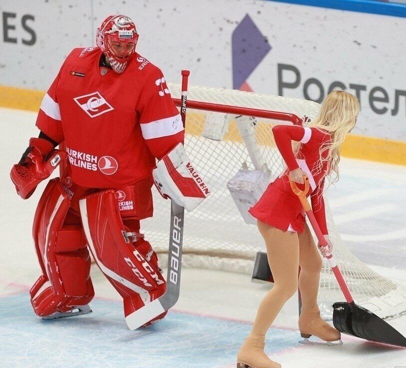 Russian hockey court. jpg.