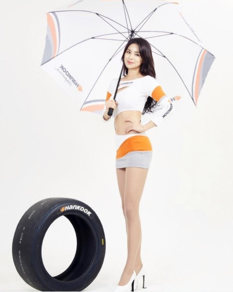 Racing model Anna.