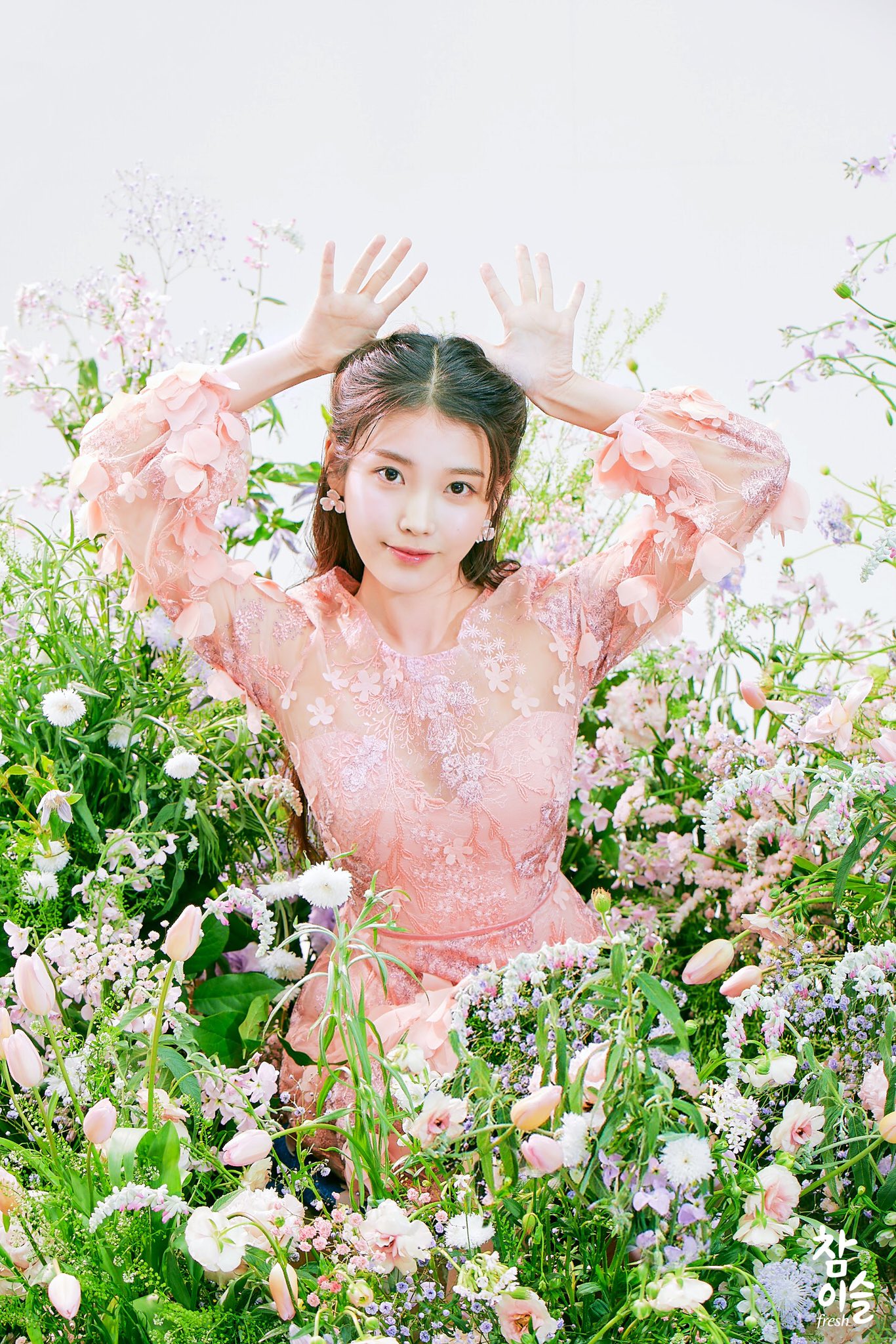 Happy birthday photo of IU on Instagram.