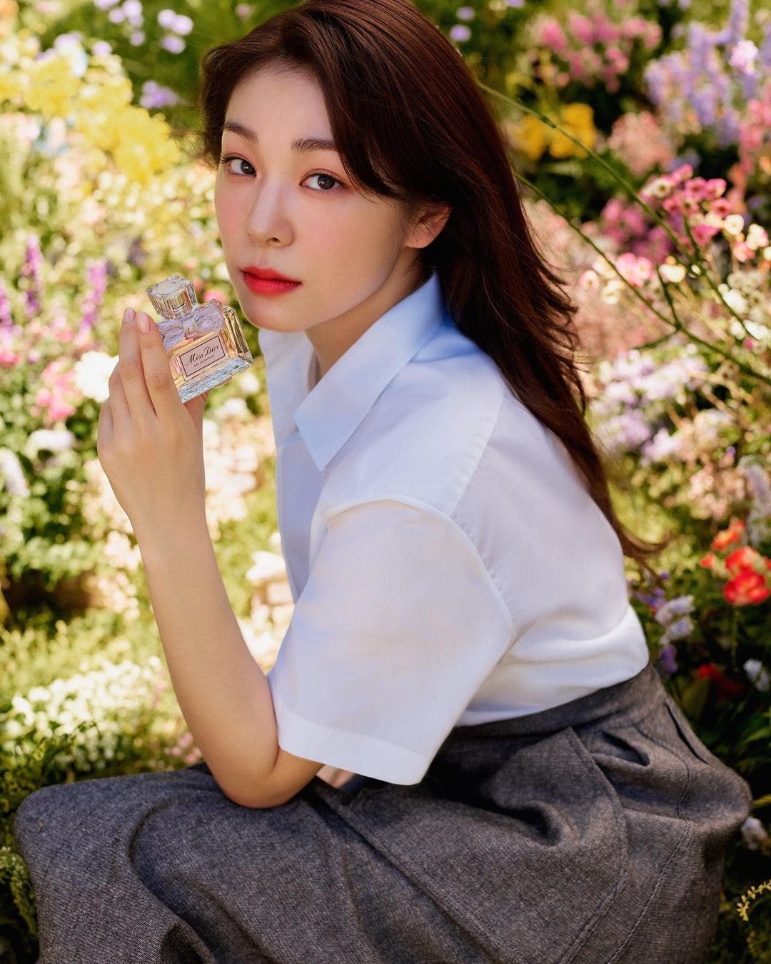 Kim Yuna's perfume pictorial.jpg