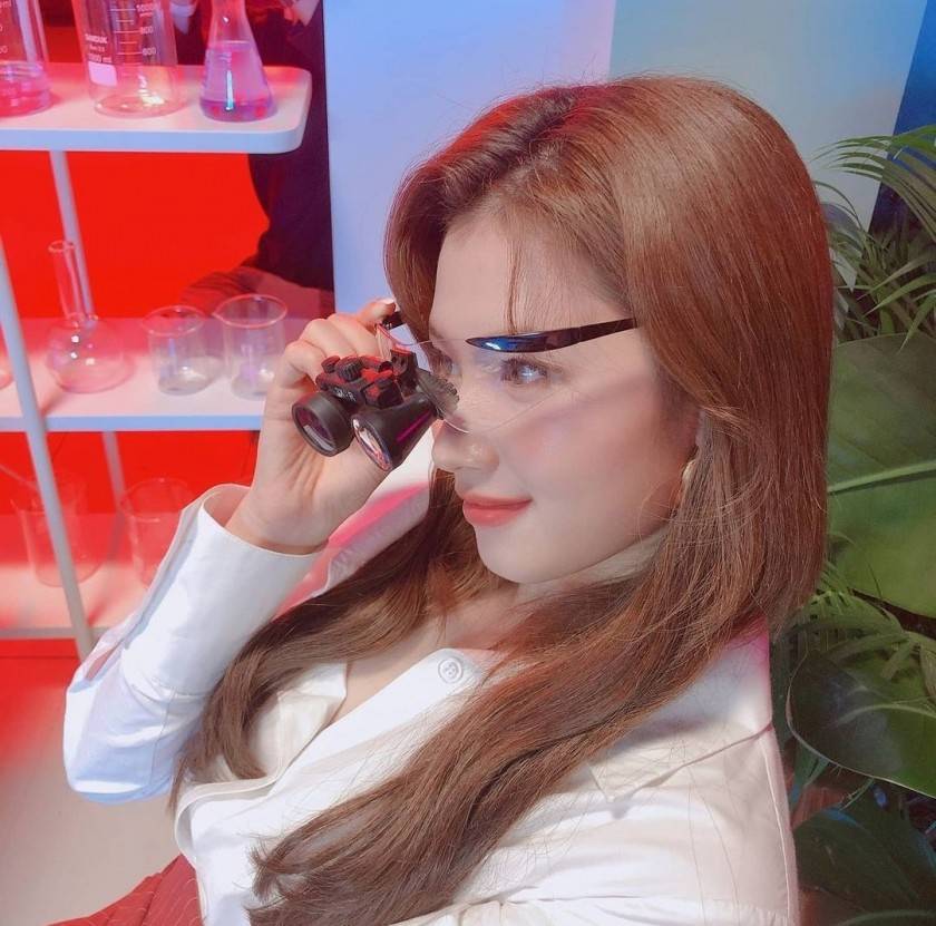 SANA's glasses. OL.