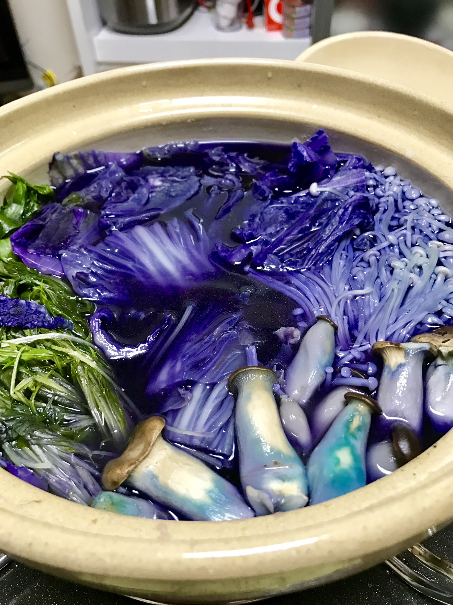 Should I put it in the purple cabbage nabe?