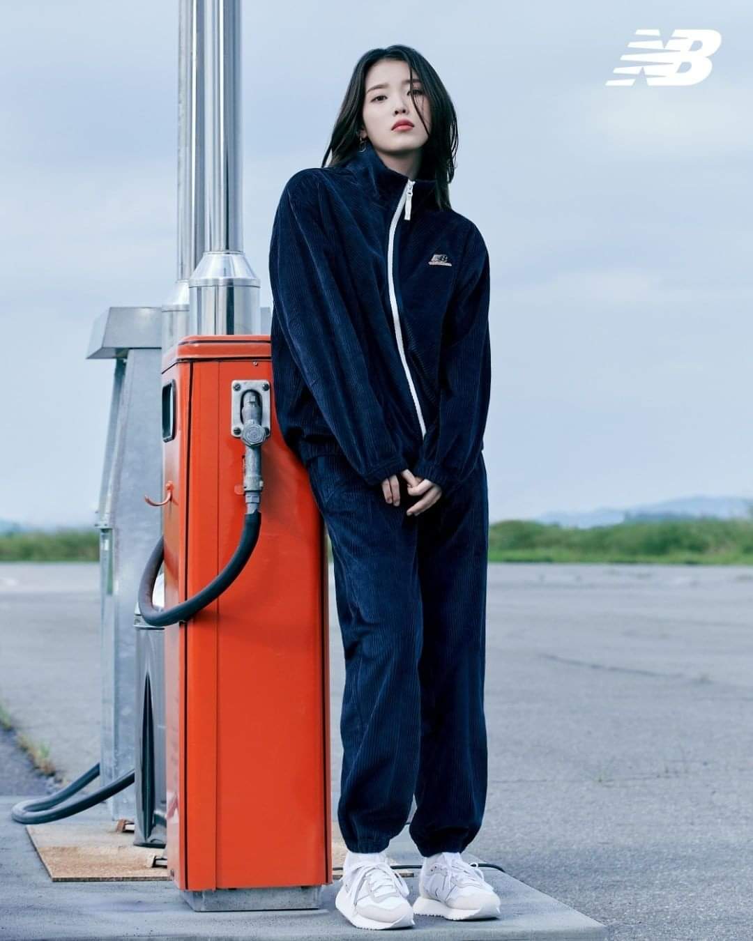 Chic IU. New Balance.