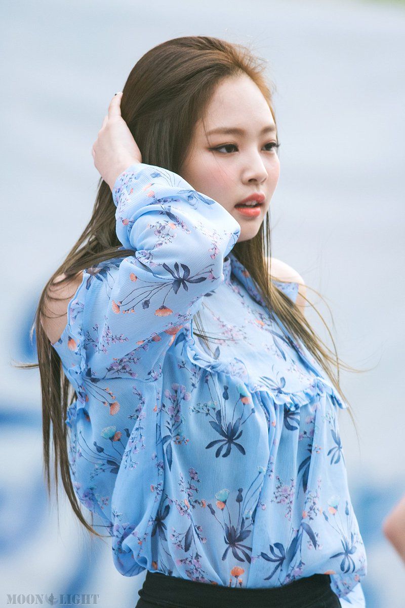 BLACKPINK JENNIE.