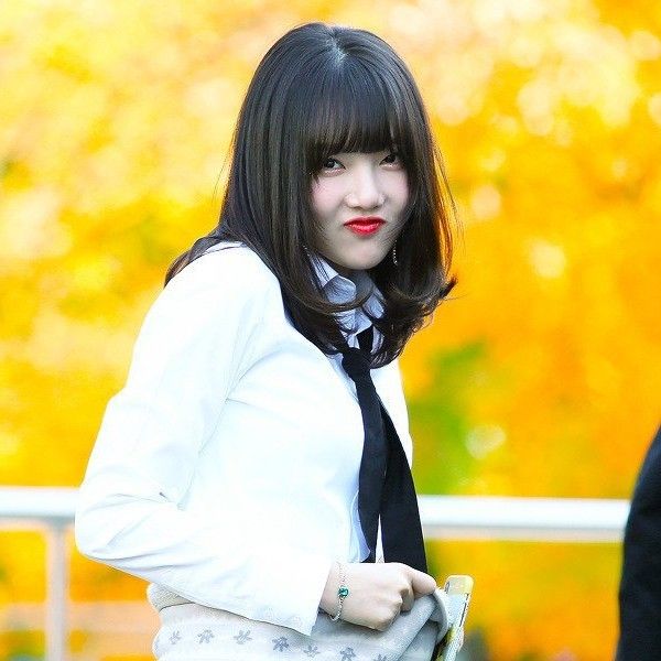 GFRIEND Yerin.