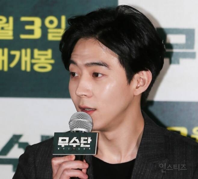 Park Yoo-chun's younger brother actor Park Yoo-hwan is charged with cannabis smoking.