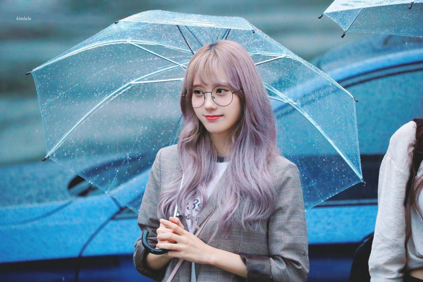 It's WJSN Luda.