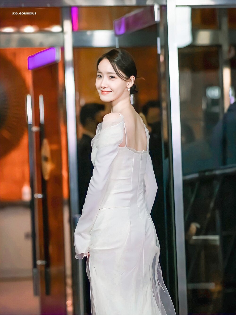 Yoona, how have you been doing at the 2021 Blue Dragon Awards?