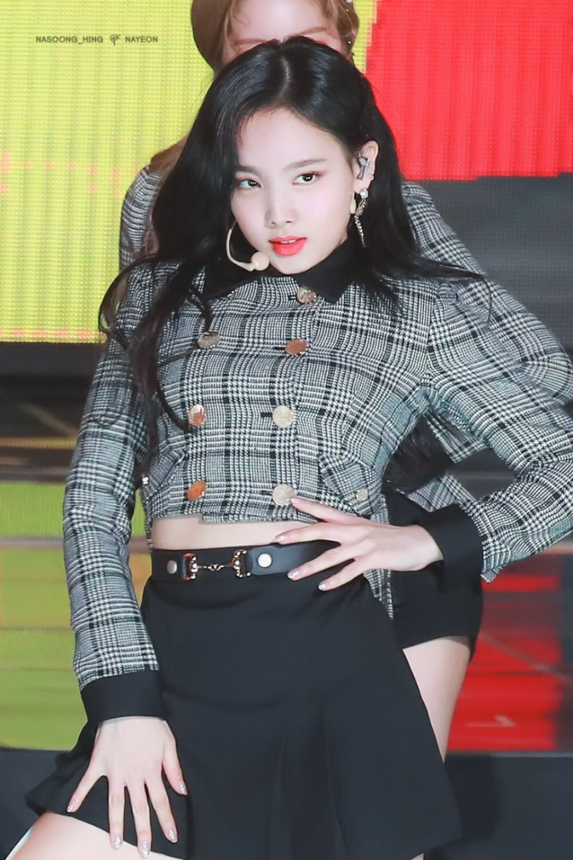 TWICE NAYEON.