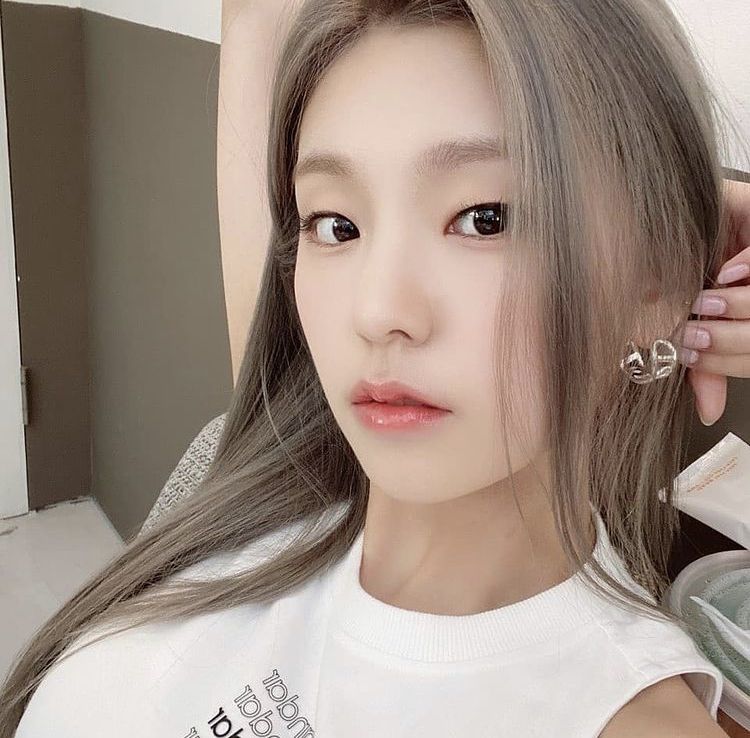 ITZY's Hwang Yeji.