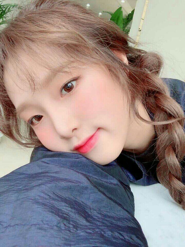 IZ*ONE Choi Yena.