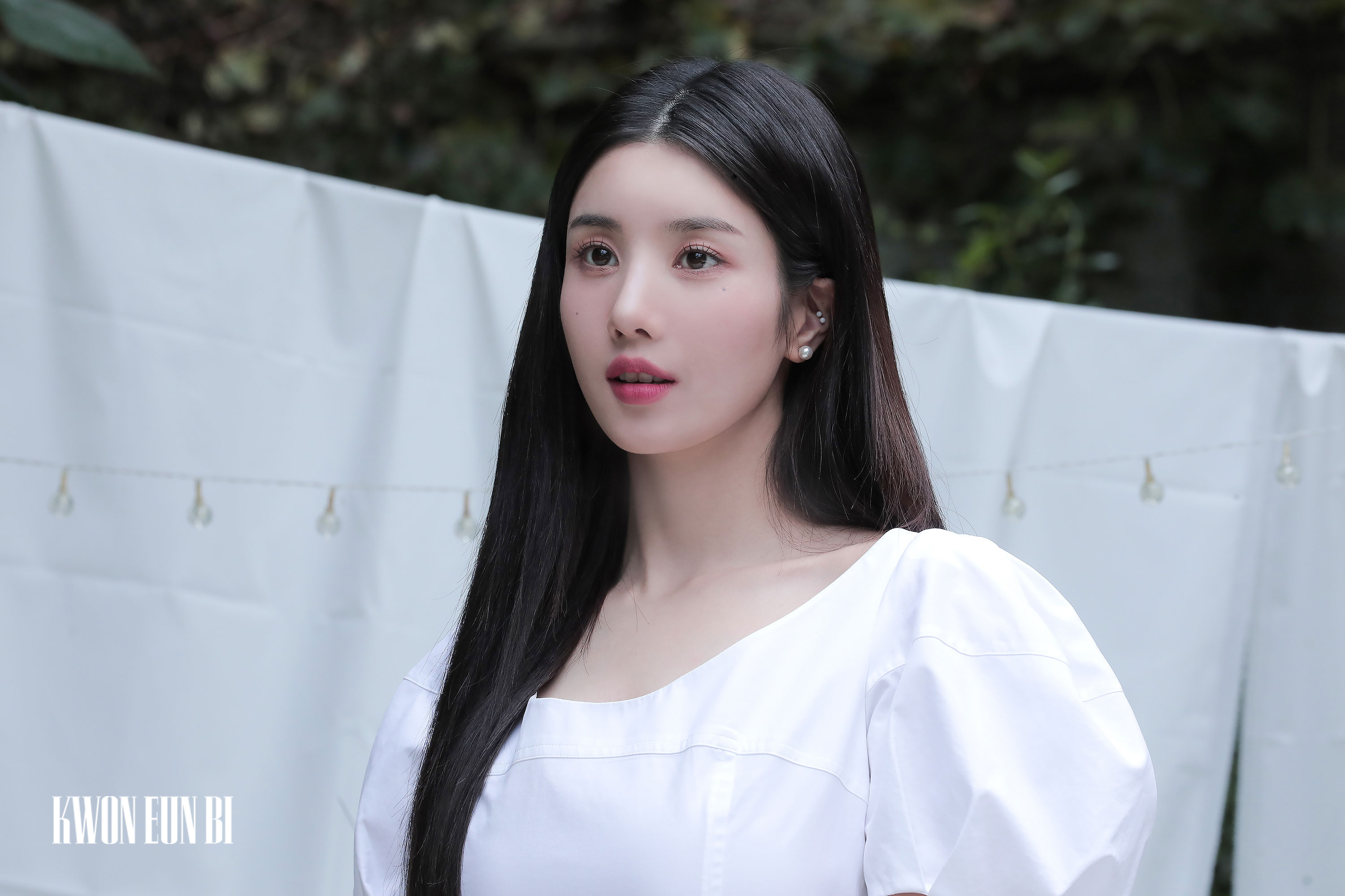 Behind the scenes of Kwon Eunbi's Season's Greetings.