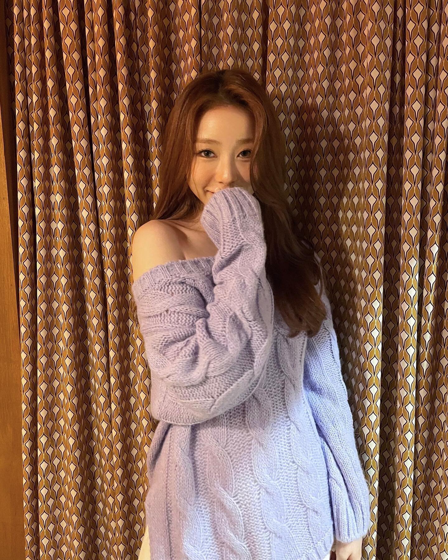 WJSN Yeonjung's Instagram.