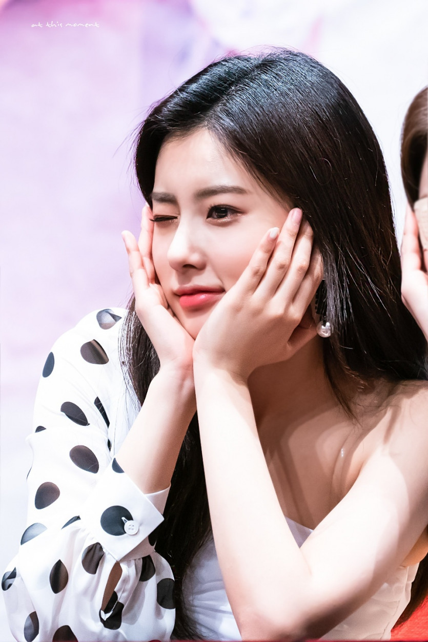 IZ*ONE KANG HYE WON 1.