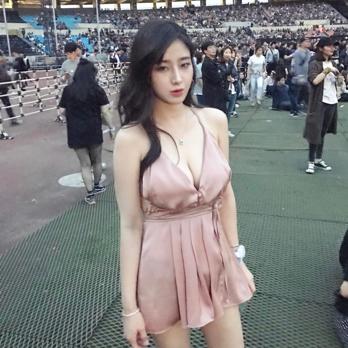 모델 김우현