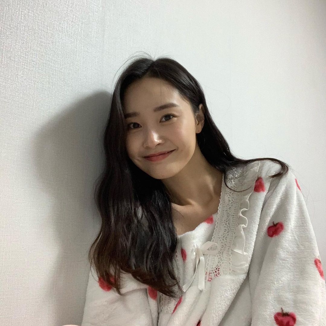 Woohee Ayoung Seri - Instagram