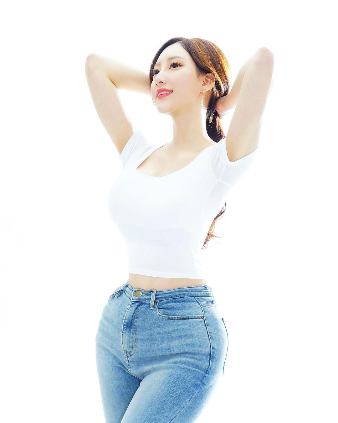 모델 안민영