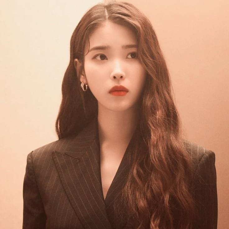 セクシーなIU