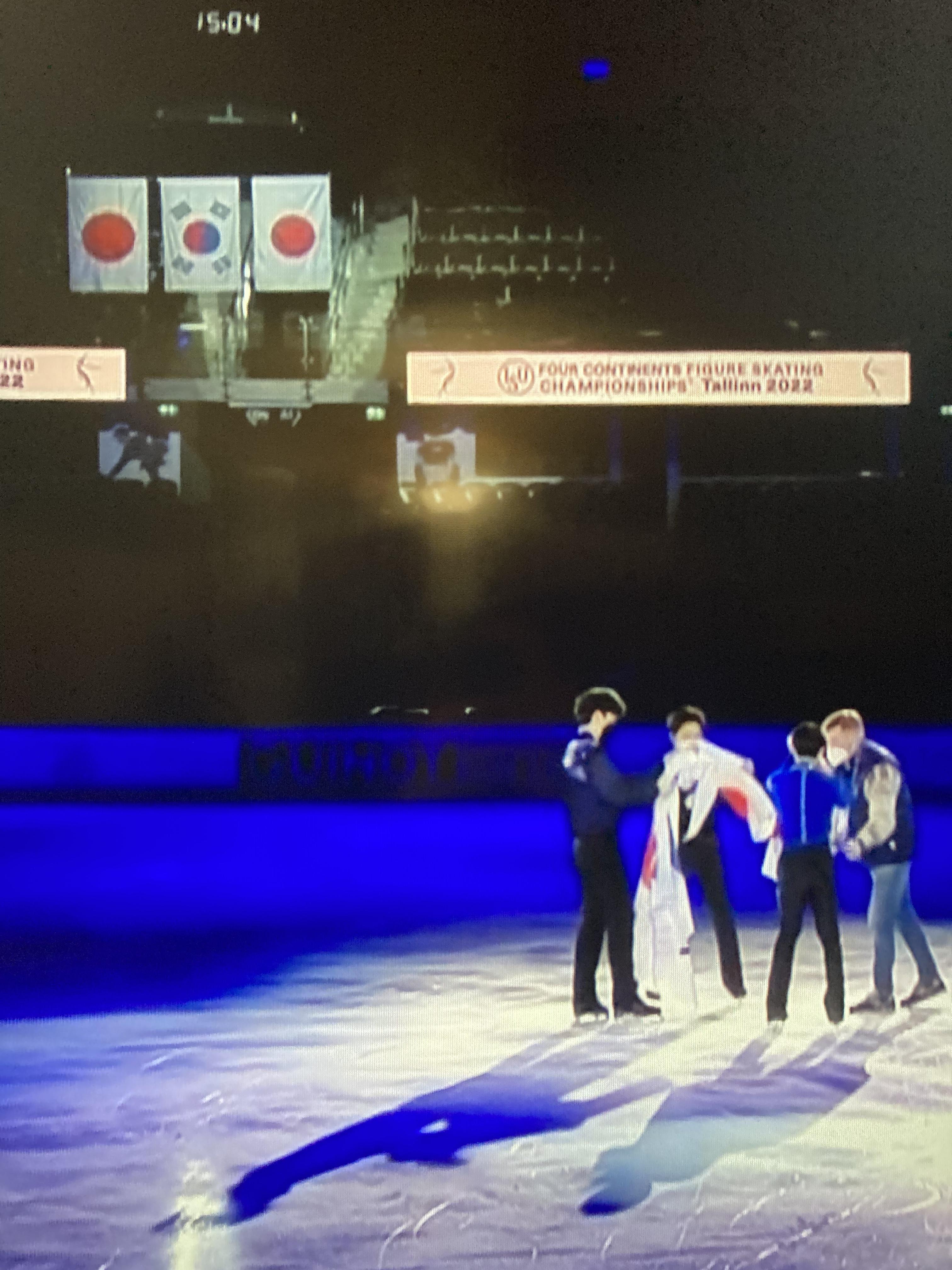 ISU 4ヶ国 ピッキースケート選手権大会 韓国男子初の金メダルjpg